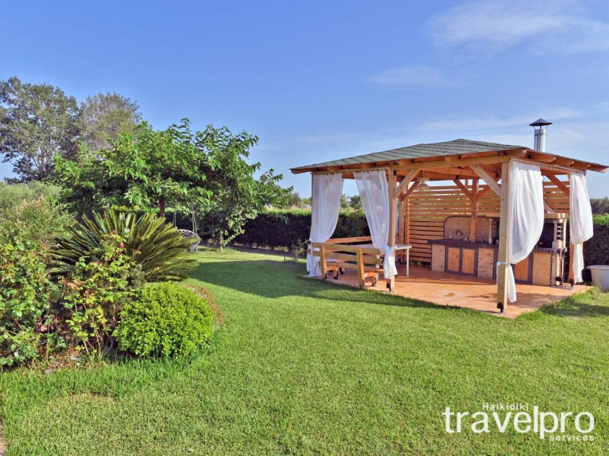 Villa Iris By Rentalspro Services - Agios Mamas Beach Extérieur photo