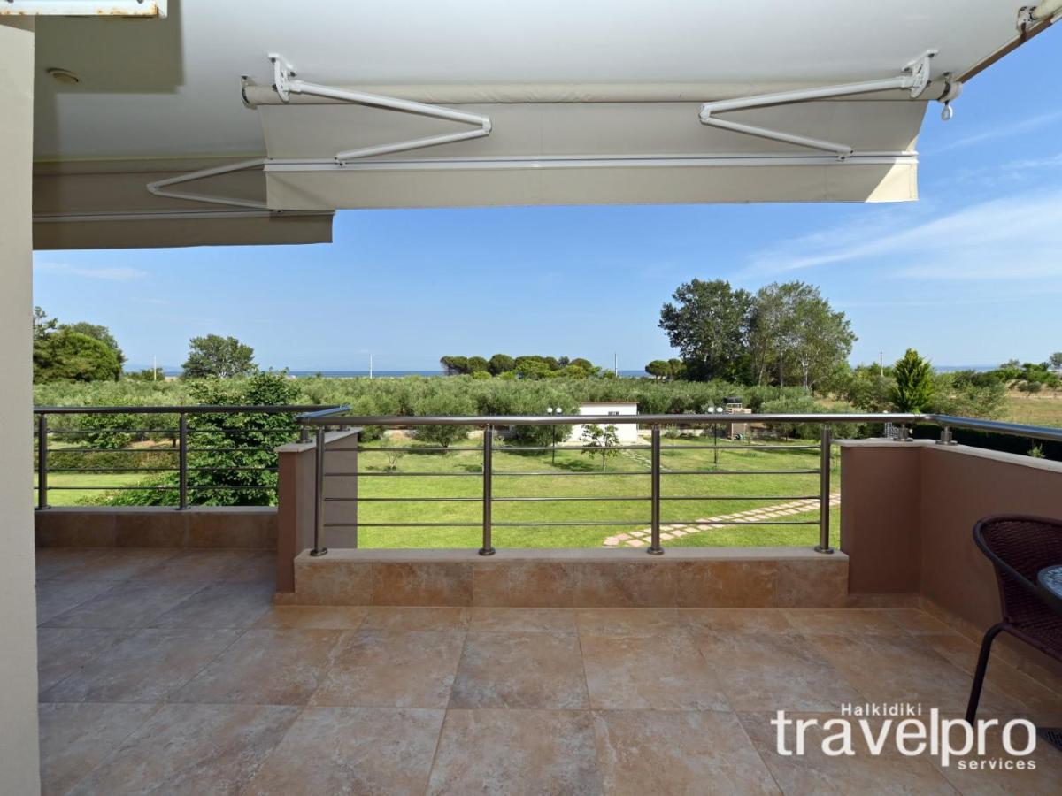 Villa Iris By Rentalspro Services - Agios Mamas Beach Extérieur photo