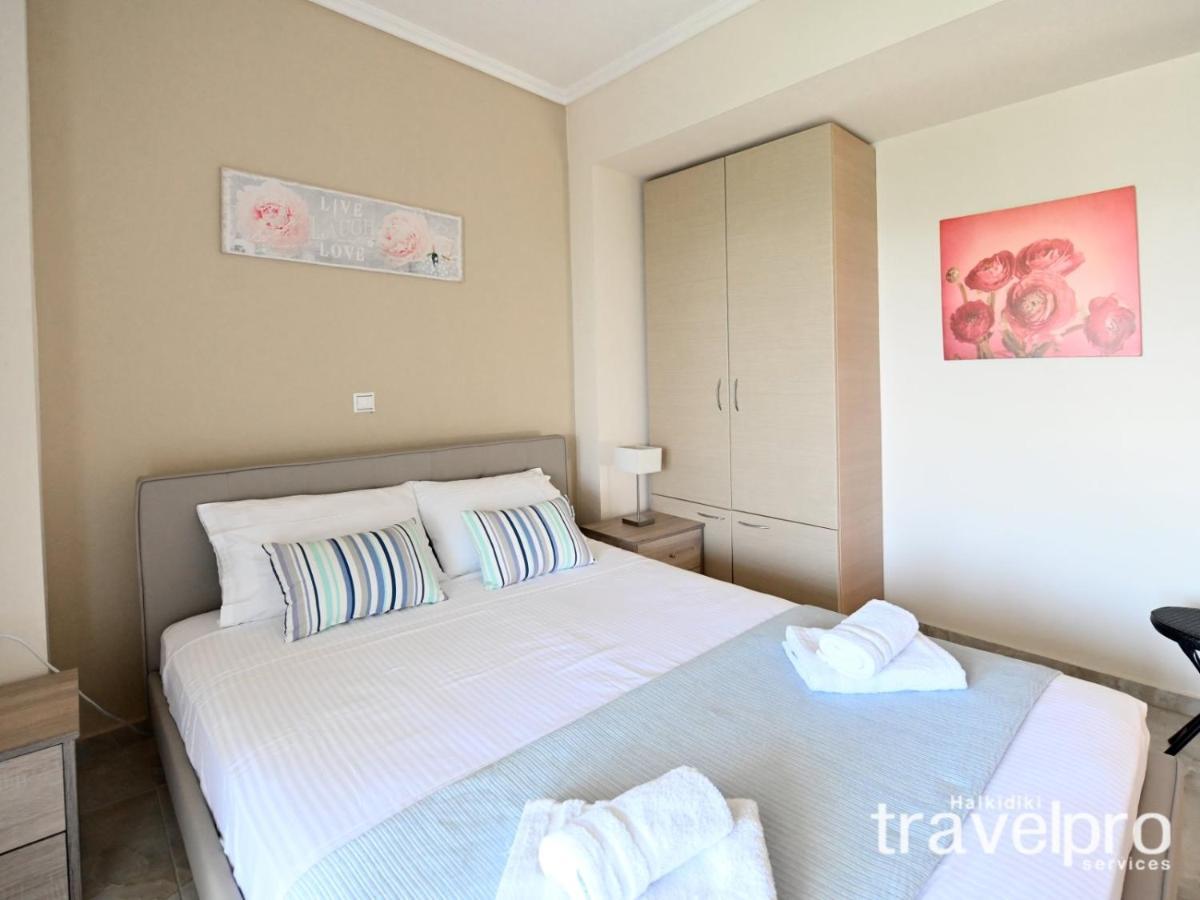 Villa Iris By Rentalspro Services - Agios Mamas Beach Extérieur photo