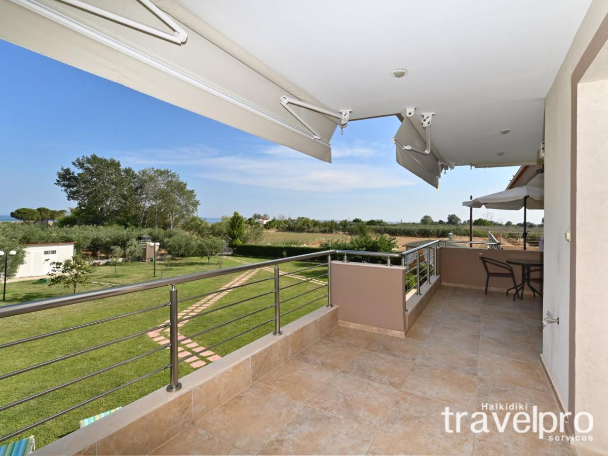 Villa Iris By Rentalspro Services - Agios Mamas Beach Extérieur photo