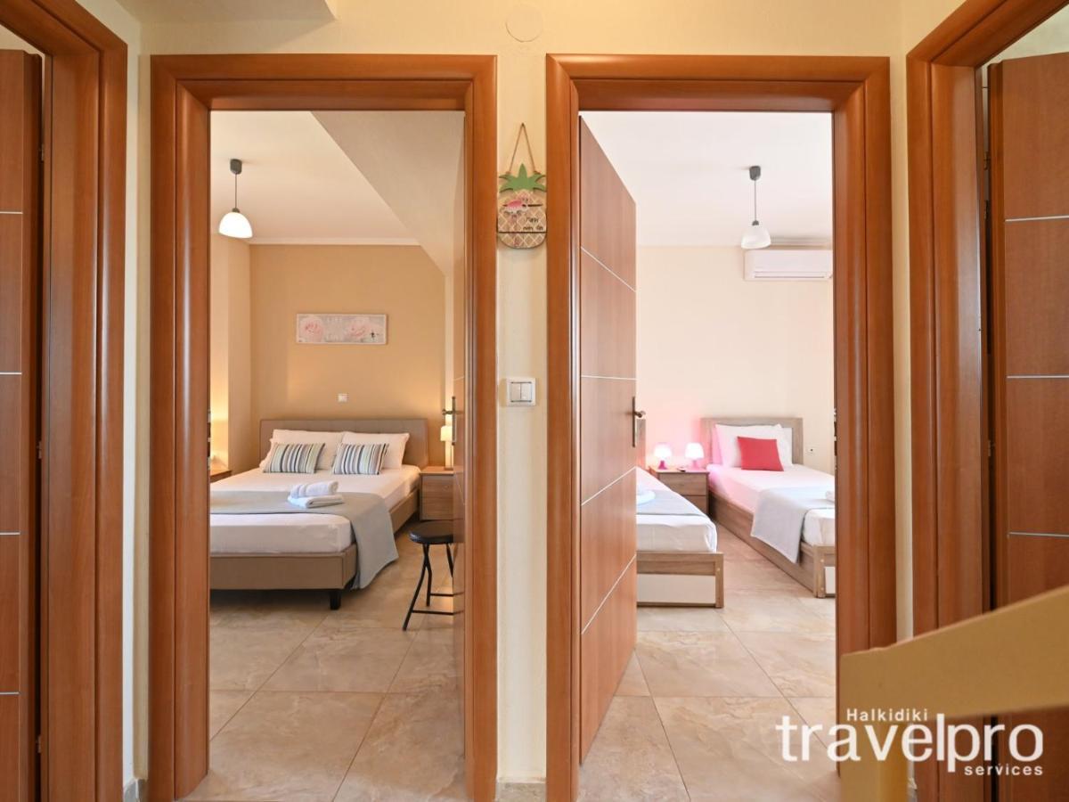 Villa Iris By Rentalspro Services - Agios Mamas Beach Extérieur photo