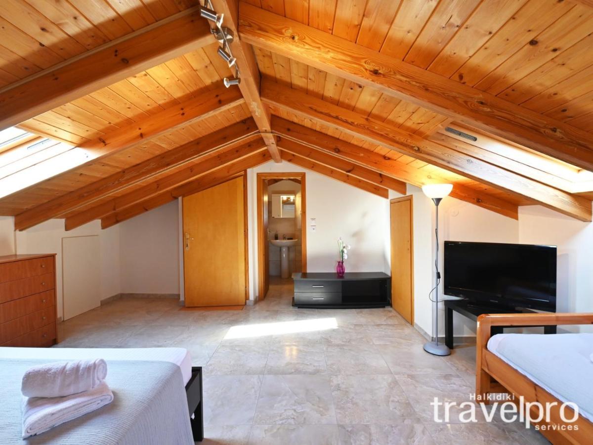 Villa Iris By Rentalspro Services - Agios Mamas Beach Extérieur photo