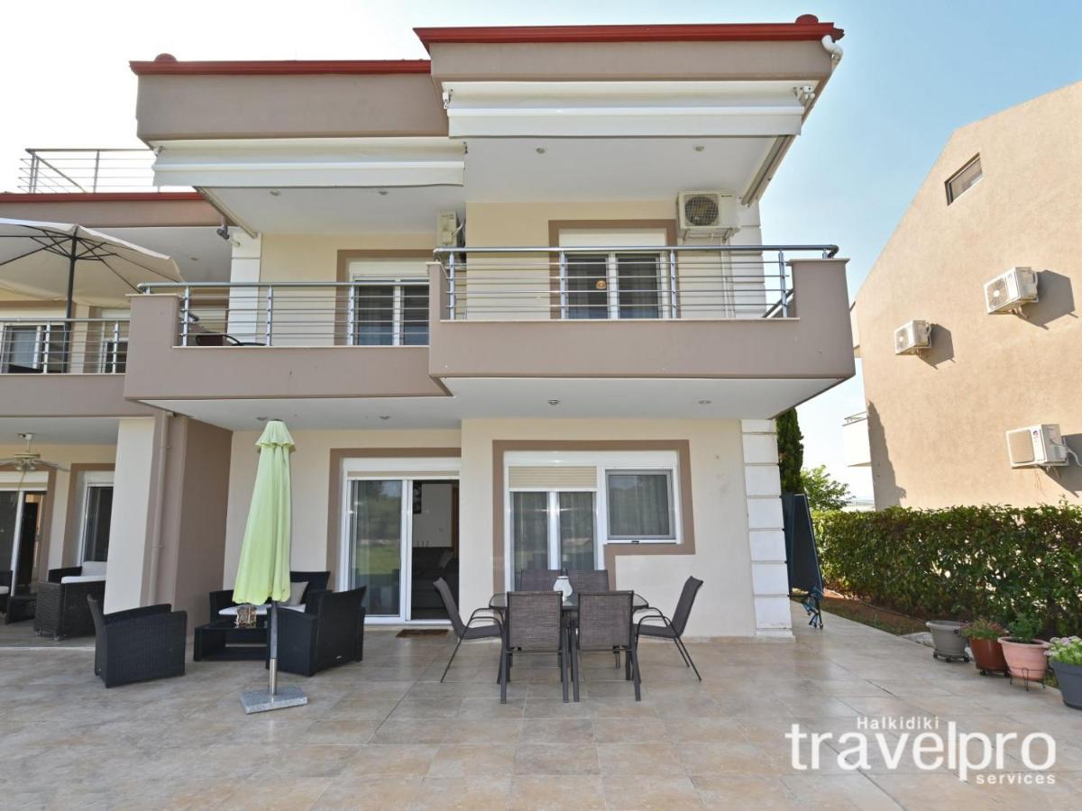Villa Iris By Rentalspro Services - Agios Mamas Beach Extérieur photo
