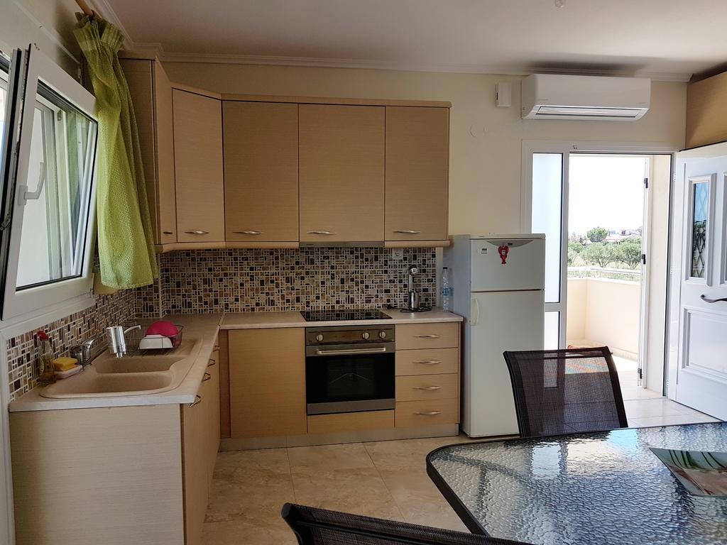 Villa Iris By Rentalspro Services - Agios Mamas Beach Extérieur photo