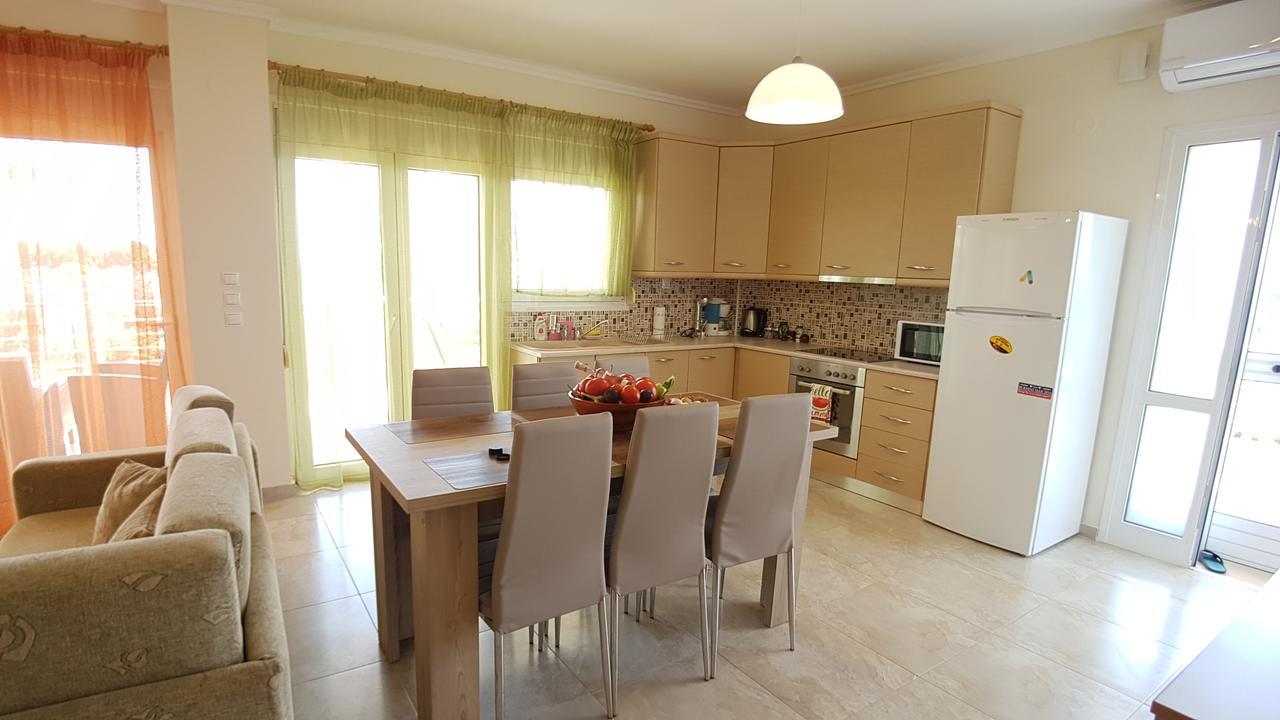 Villa Iris By Rentalspro Services - Agios Mamas Beach Extérieur photo